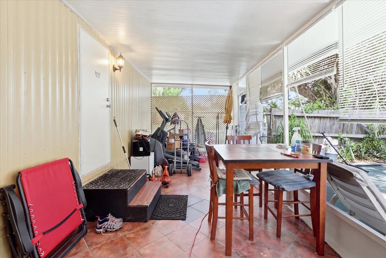 8844 MIKE ST — photo 33