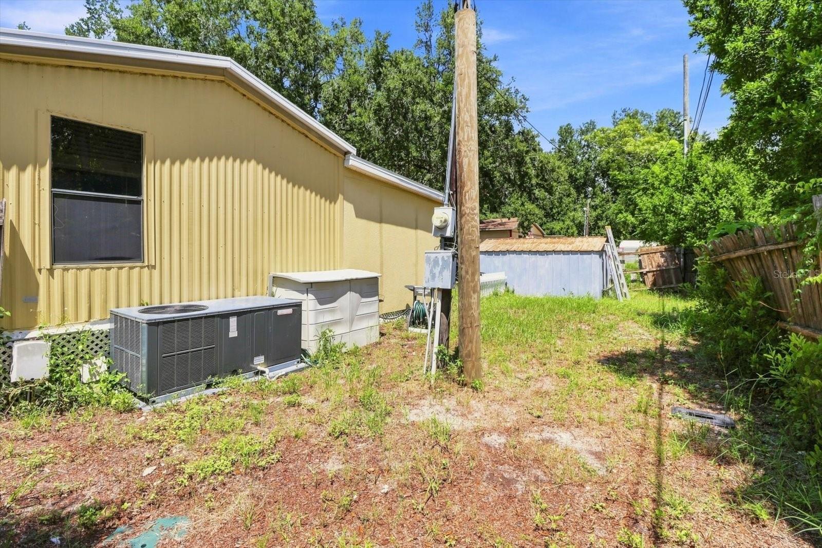 8844 MIKE ST — photo 47