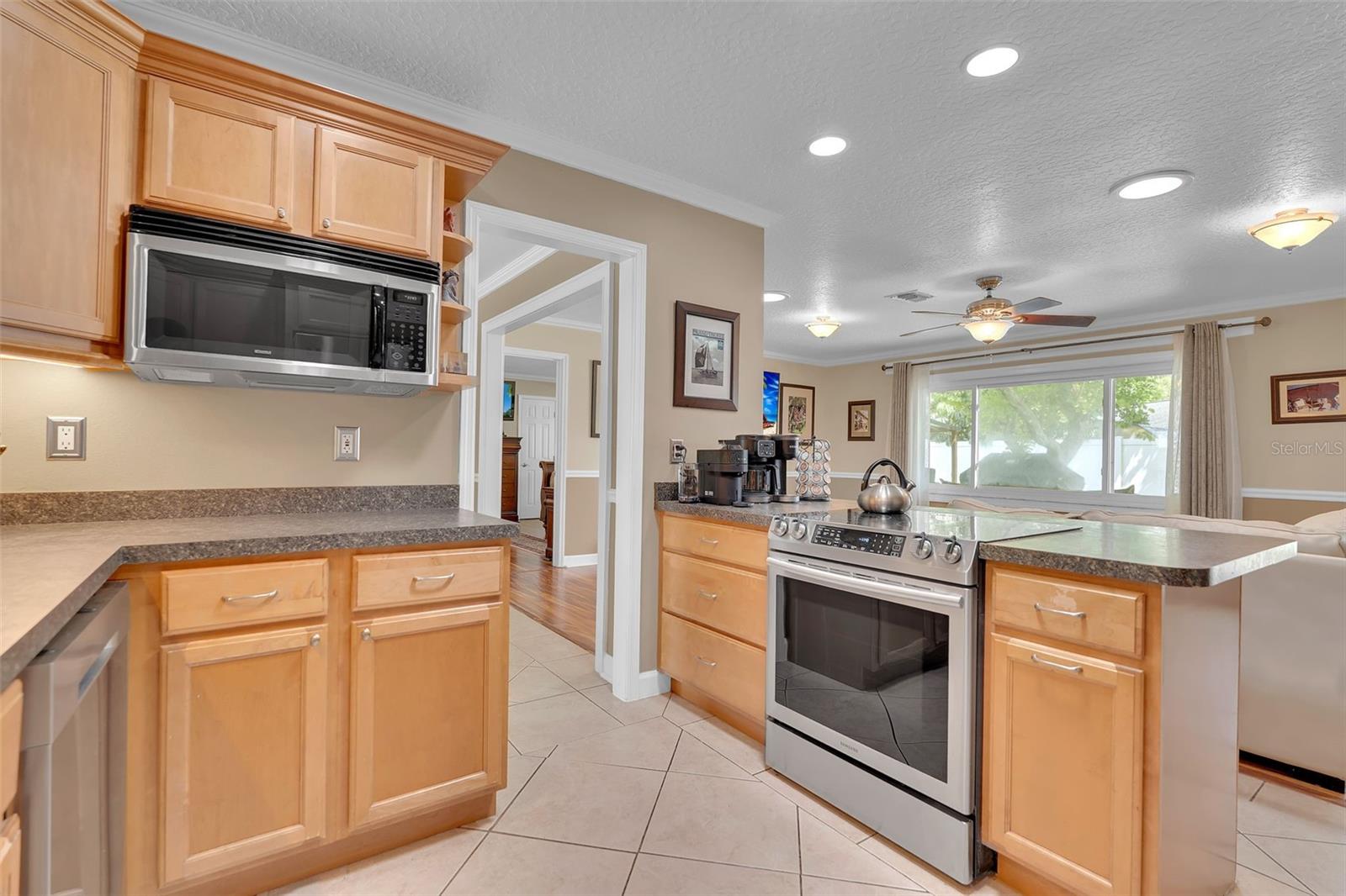 5210 36TH AVENUE CIR W — photo 18
