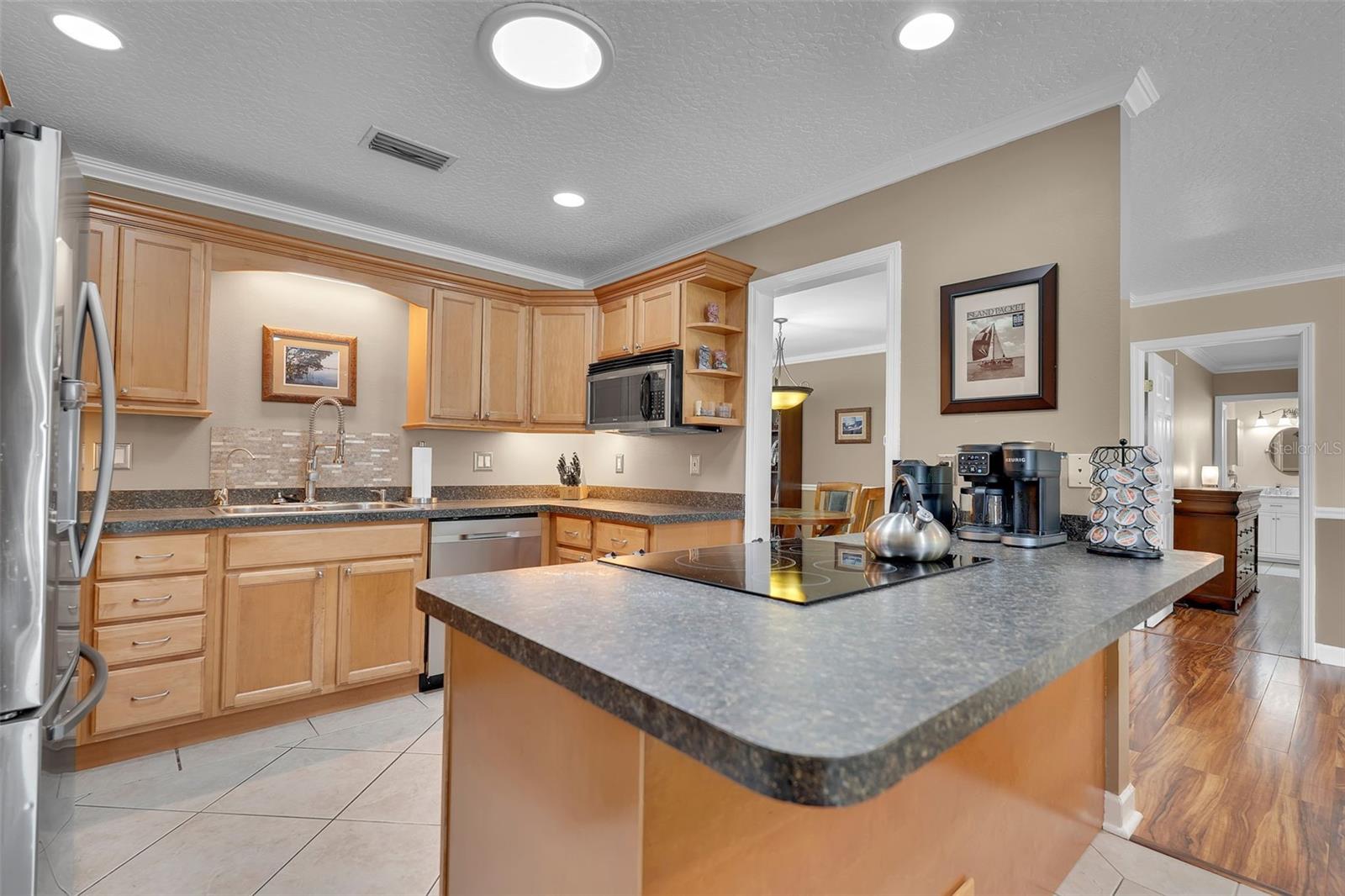 5210 36TH AVENUE CIR W — photo 16
