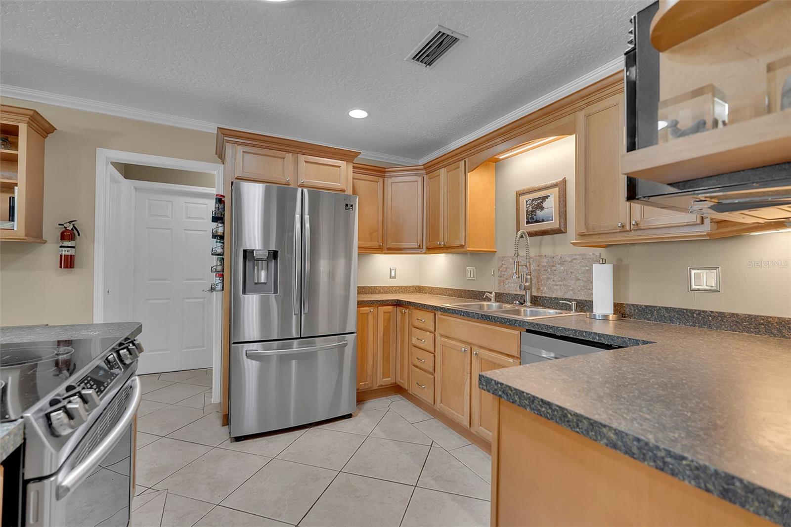 5210 36TH AVENUE CIR W — photo 14