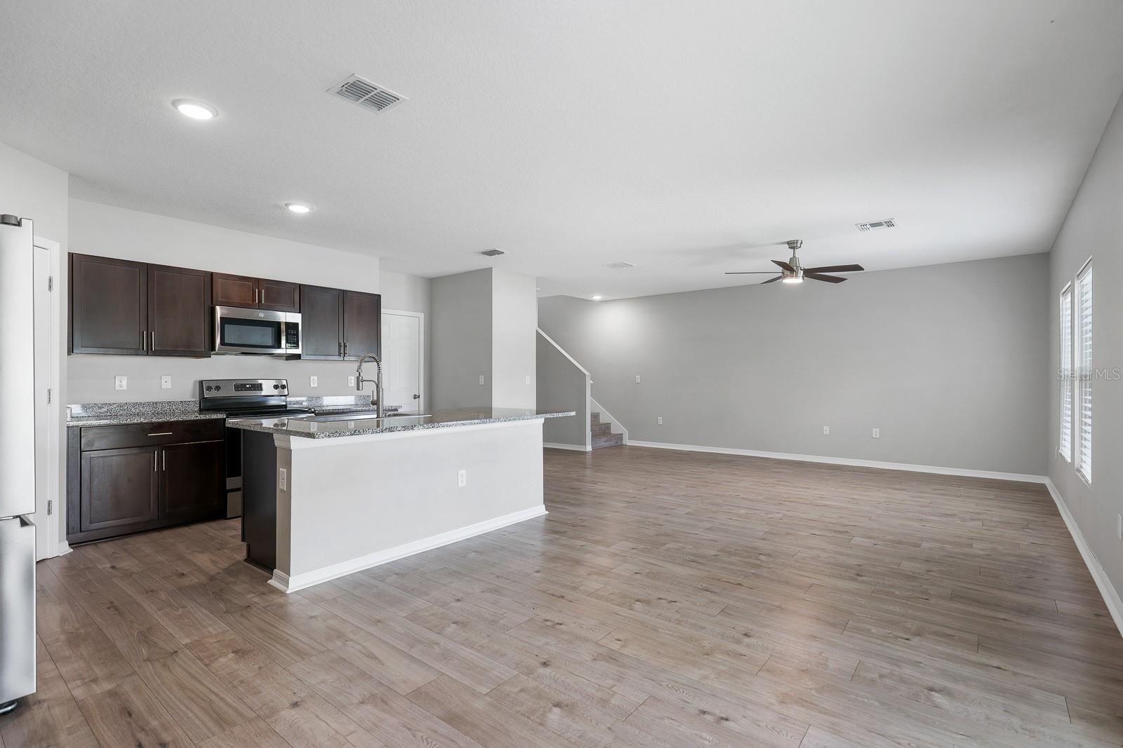 12894 FRENCH MARKET DR — photo 8