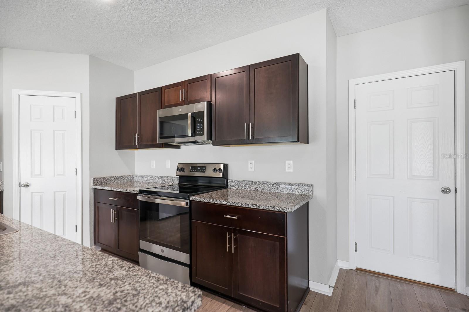 12894 FRENCH MARKET DR — photo 10