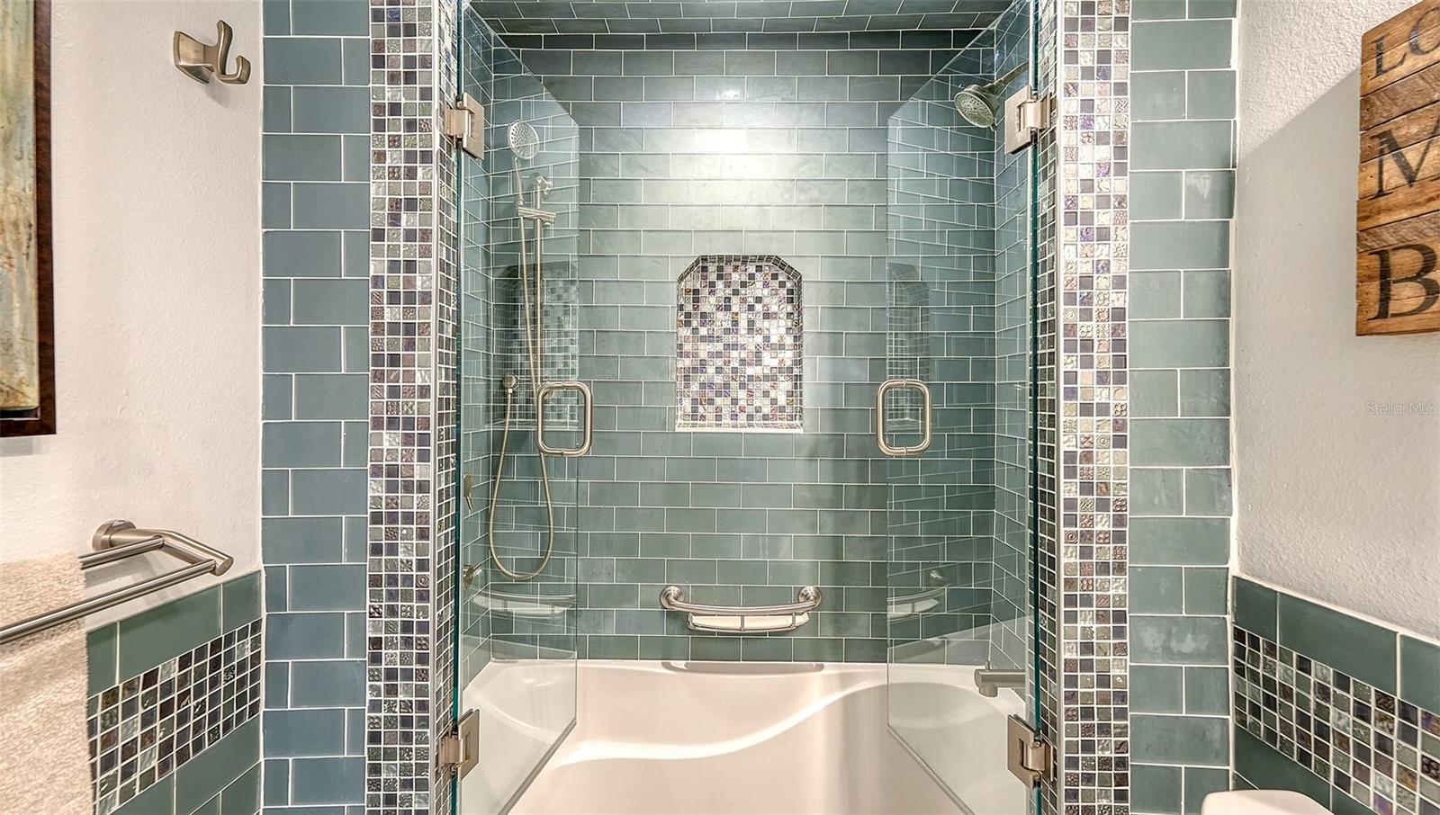 1100 BENJAMIN FRANKLIN DR #204 — photo 31