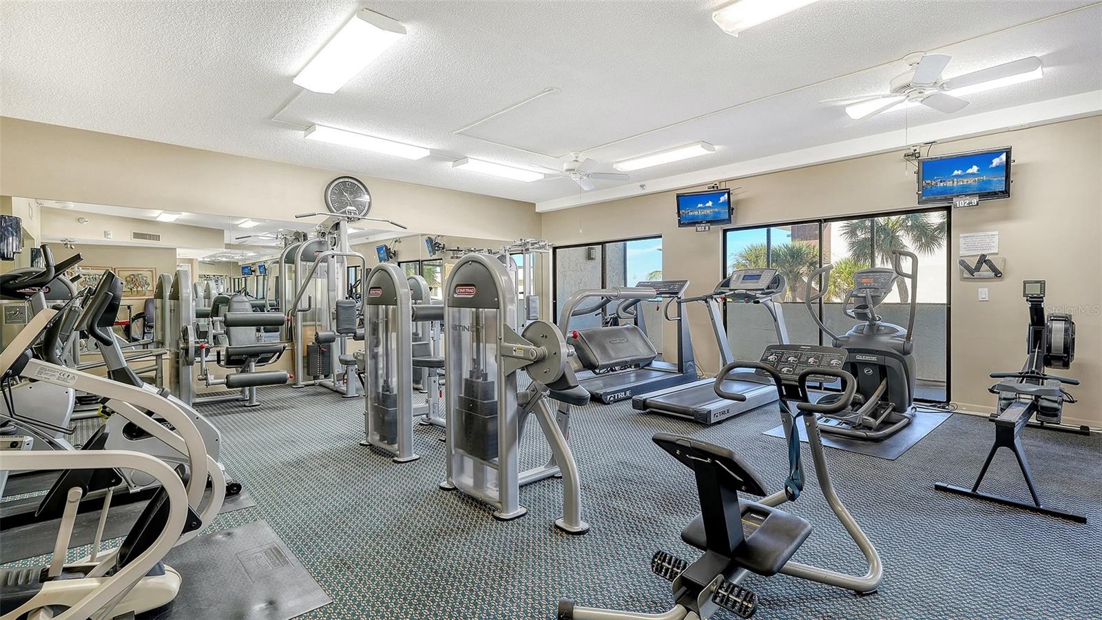 1100 BENJAMIN FRANKLIN DR #204 — photo 65