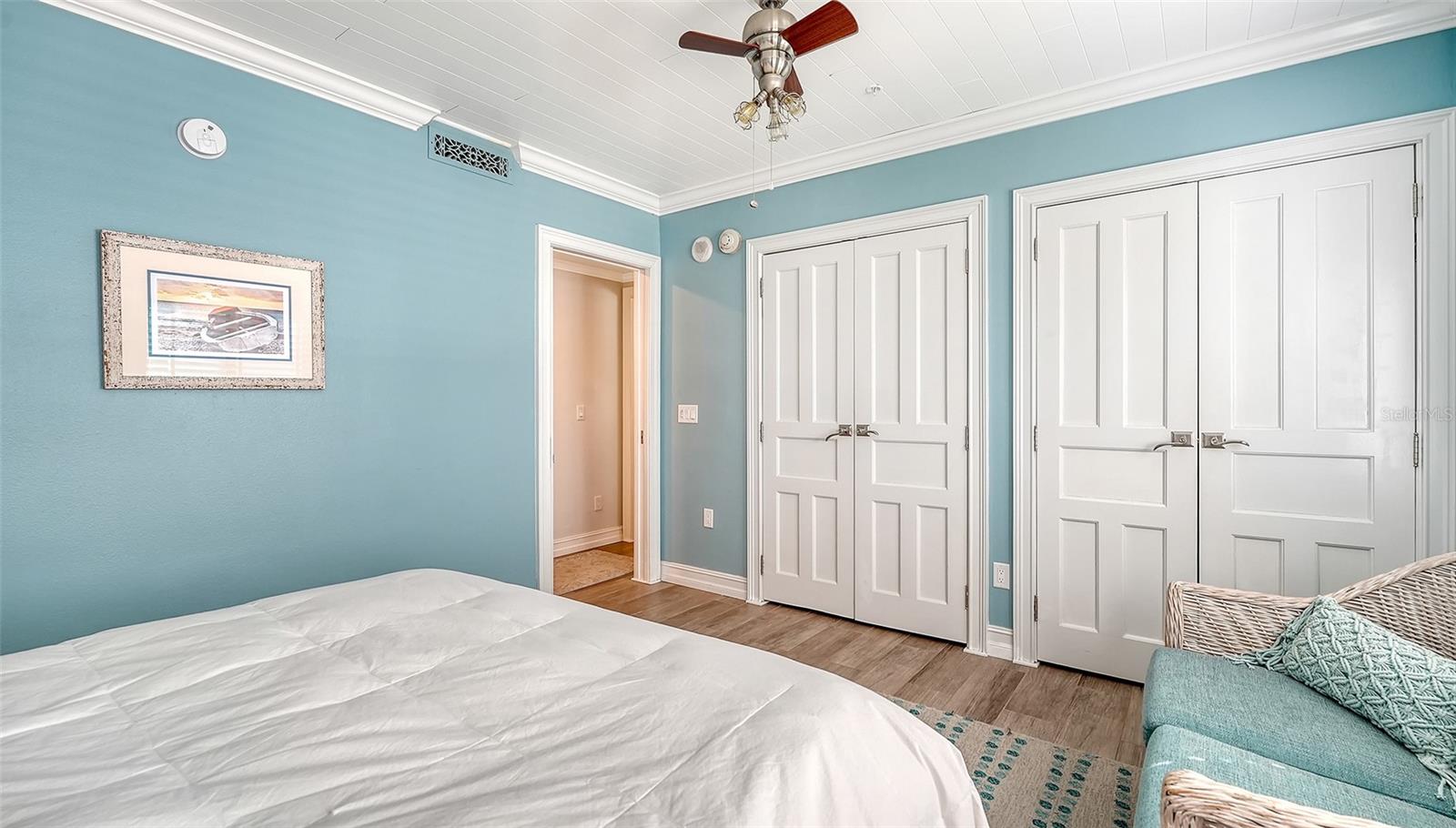 1100 BENJAMIN FRANKLIN DR #204 — photo 30