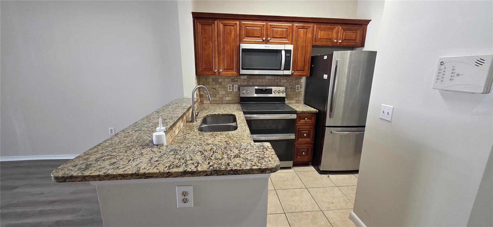 4115 CHATHAM OAK CT #210 — photo 7