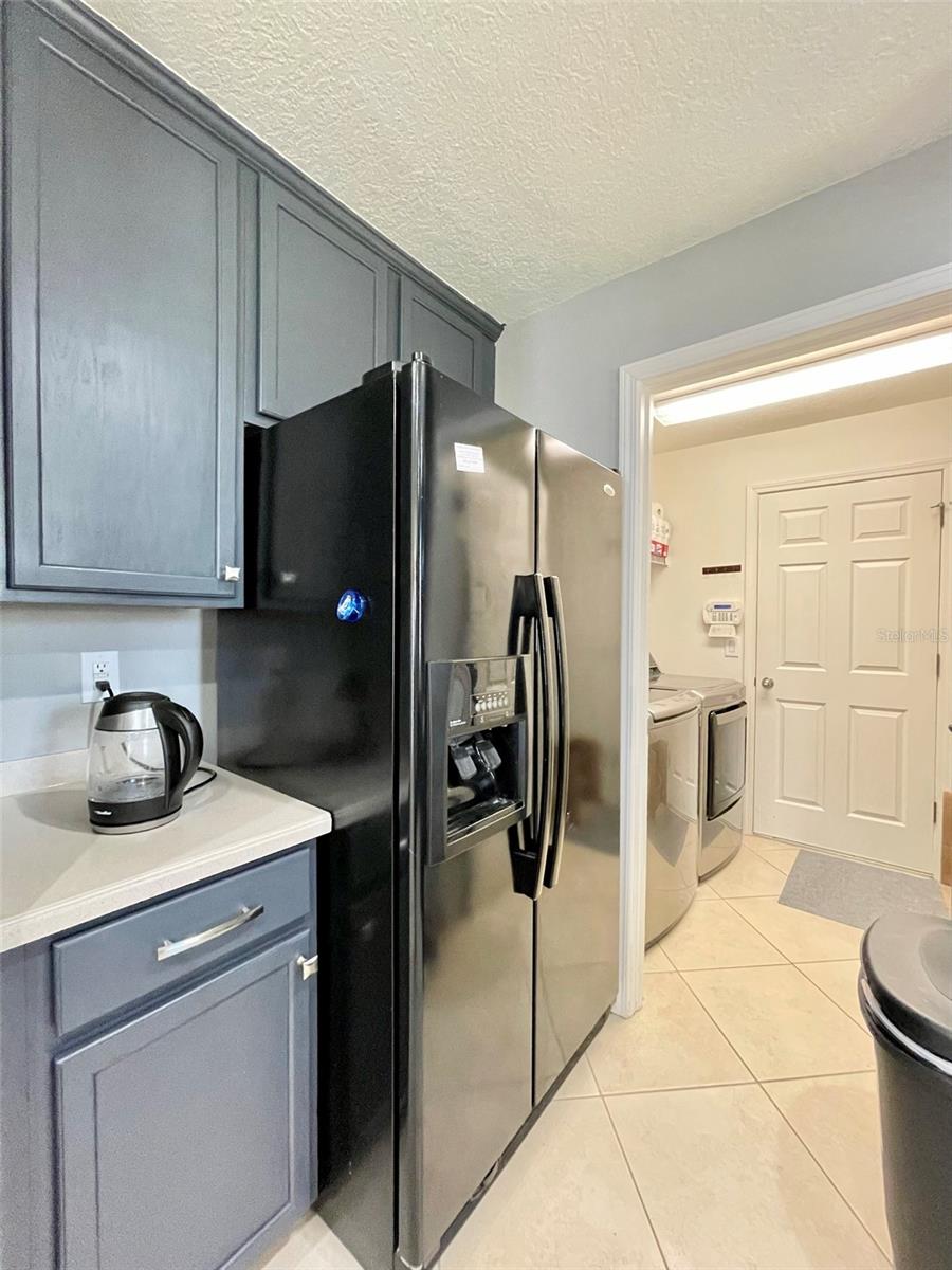 8227 MIDNIGHT SUN CT — photo 12