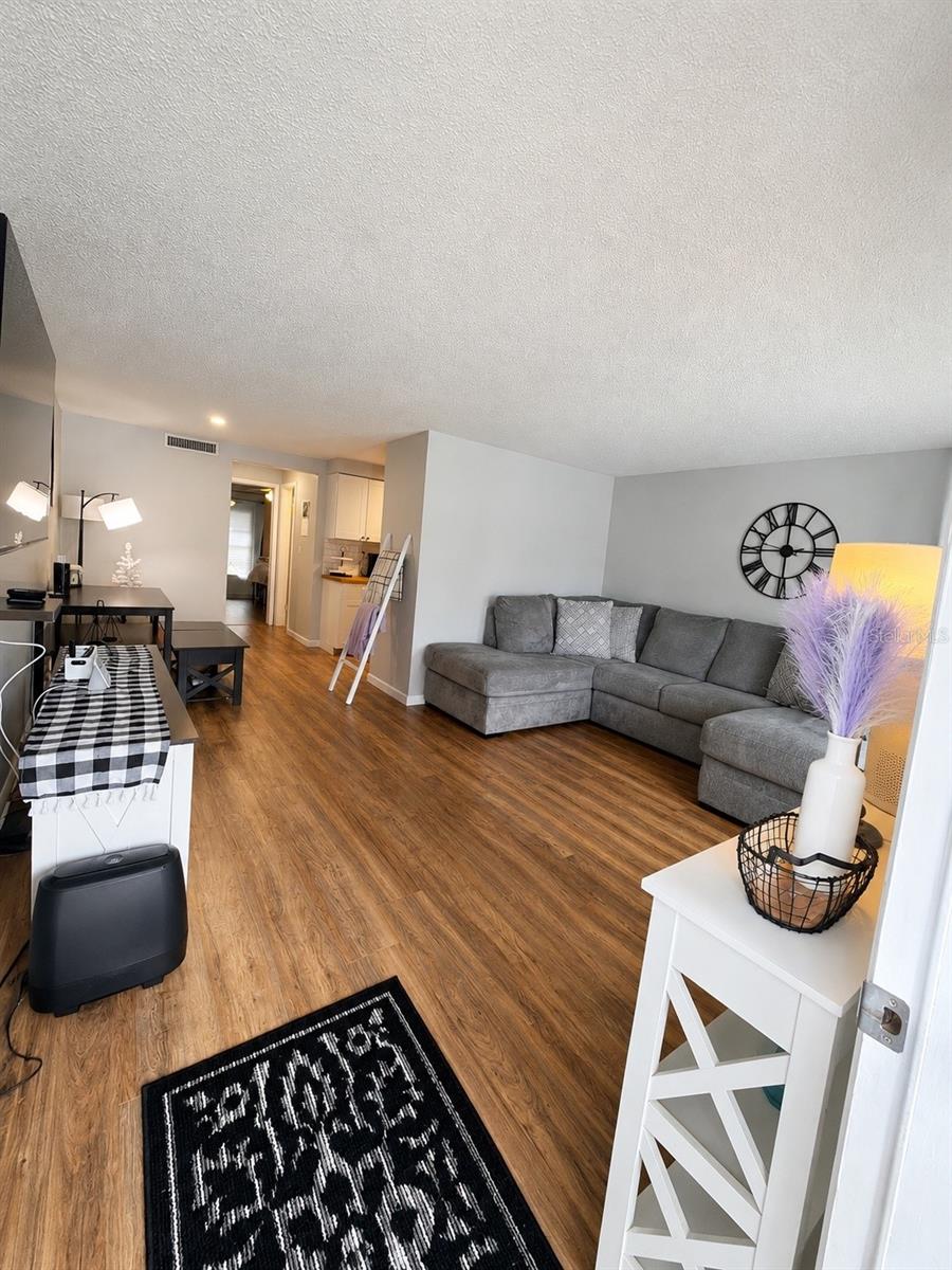 4234 SHELDON PL — photo 4