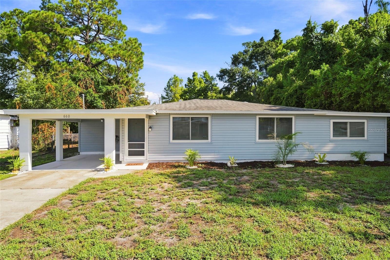 660 DEXTER DR — photo 2