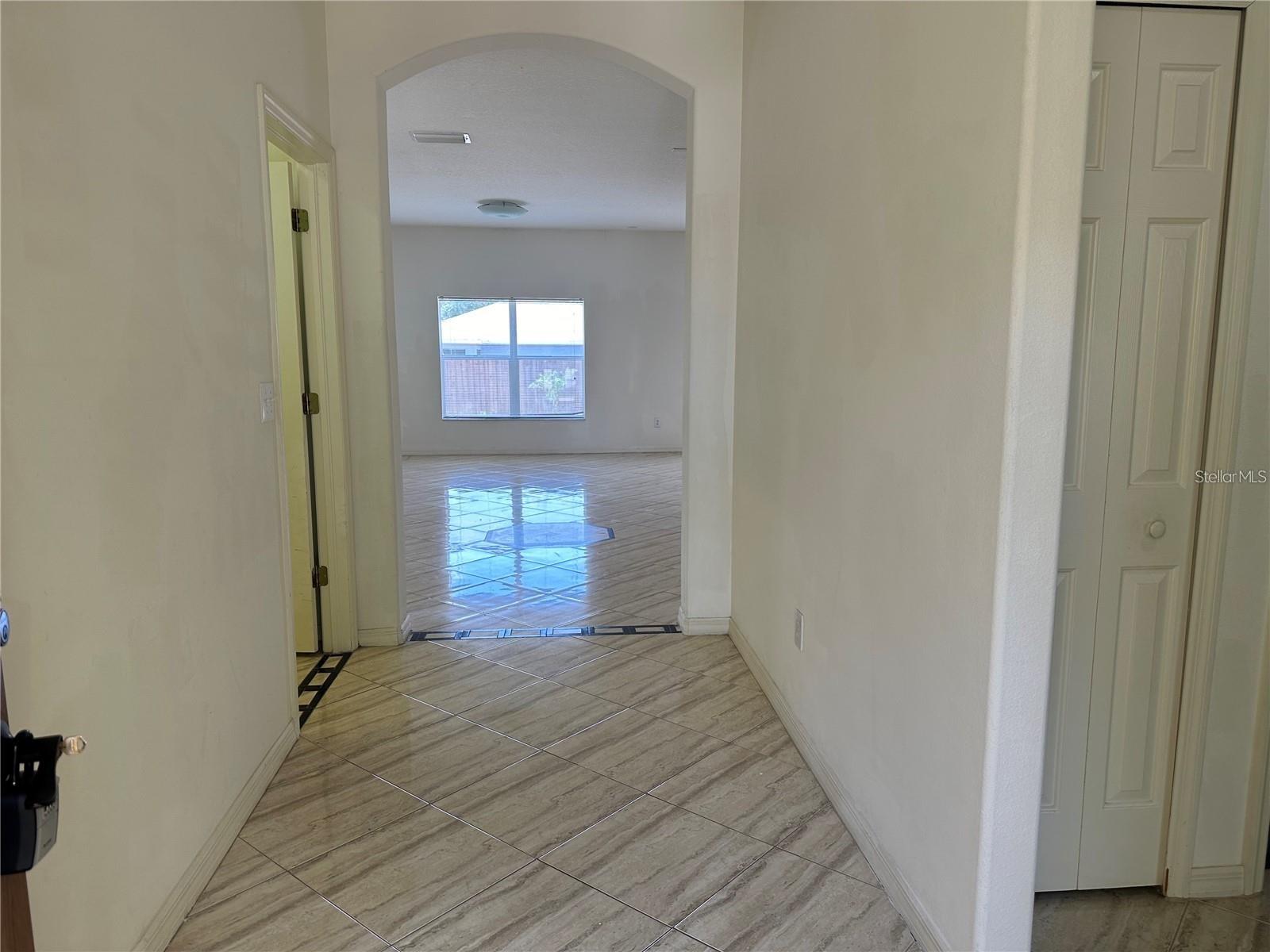 903 COADE STONE DR — photo 2