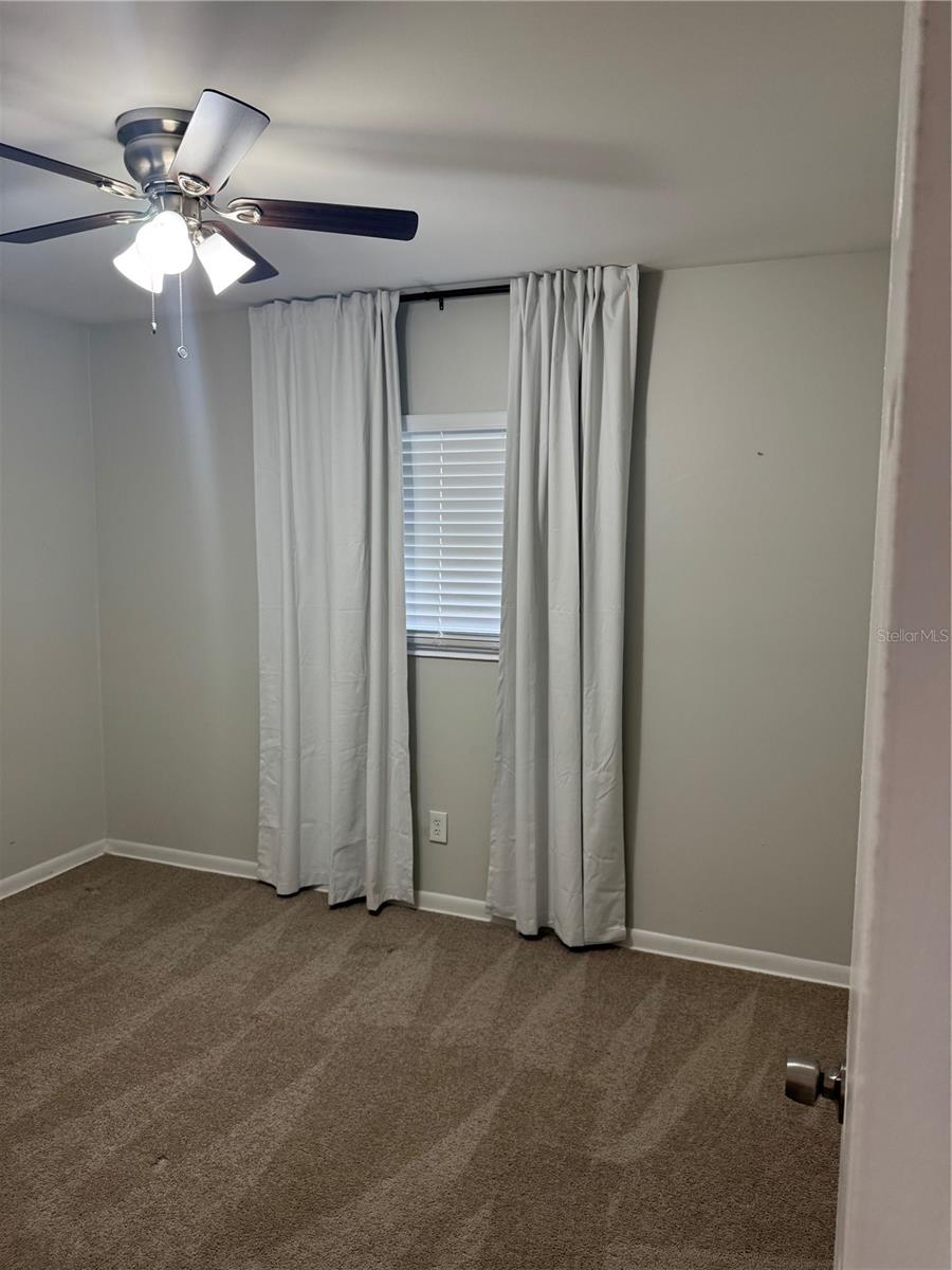 5608 GATEWAY DR — photo 10