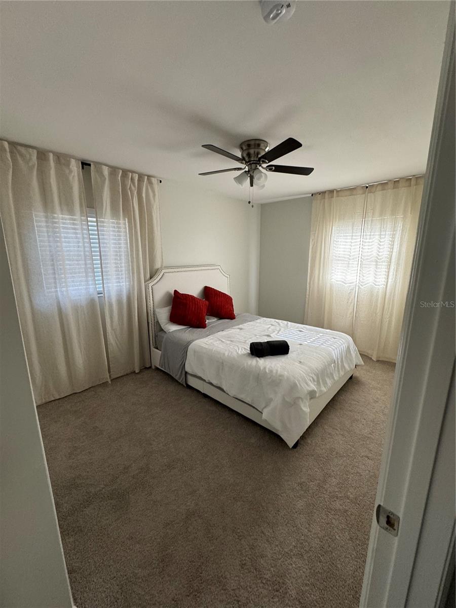 5608 GATEWAY DR — photo 18