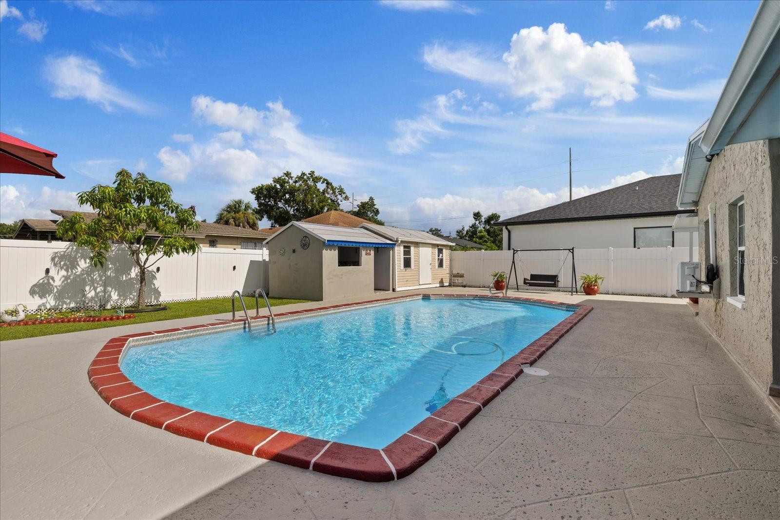 5809 N HALE AVE — photo 41