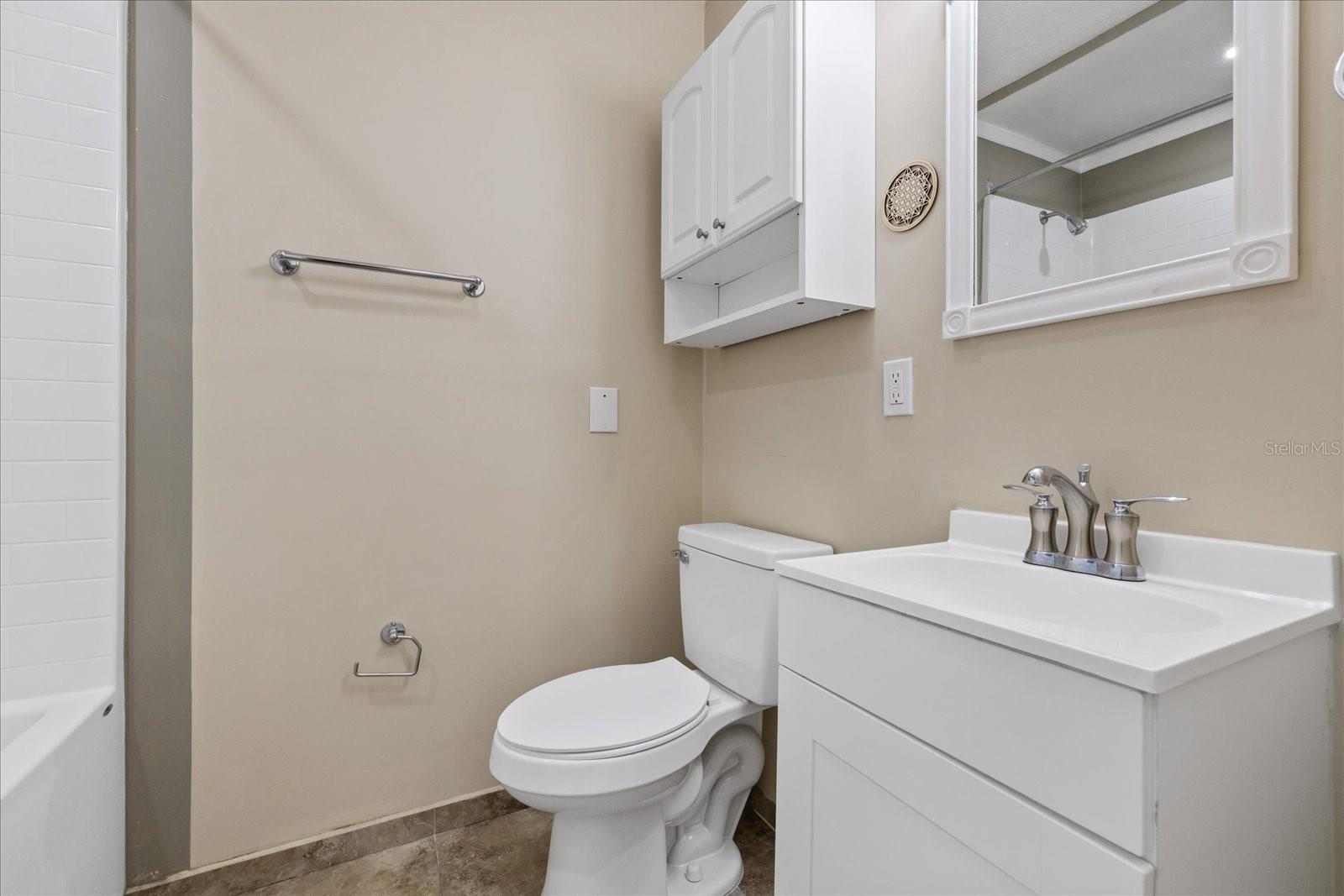 5809 N HALE AVE — photo 51