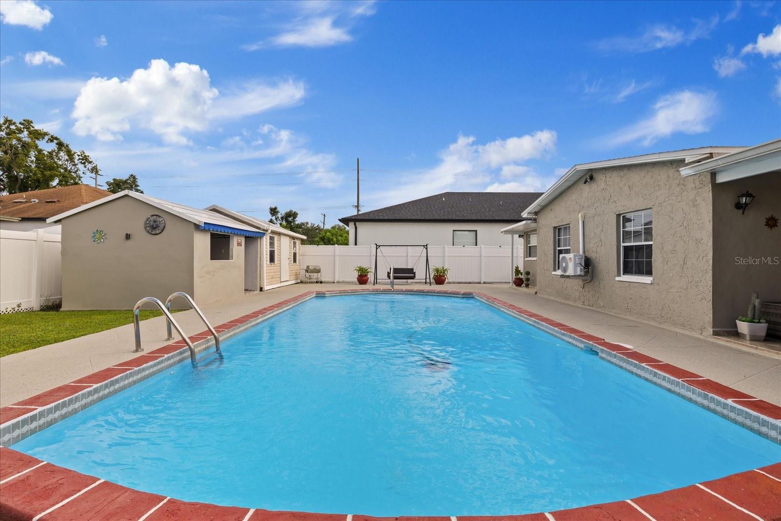 5809 N HALE AVE — photo 35