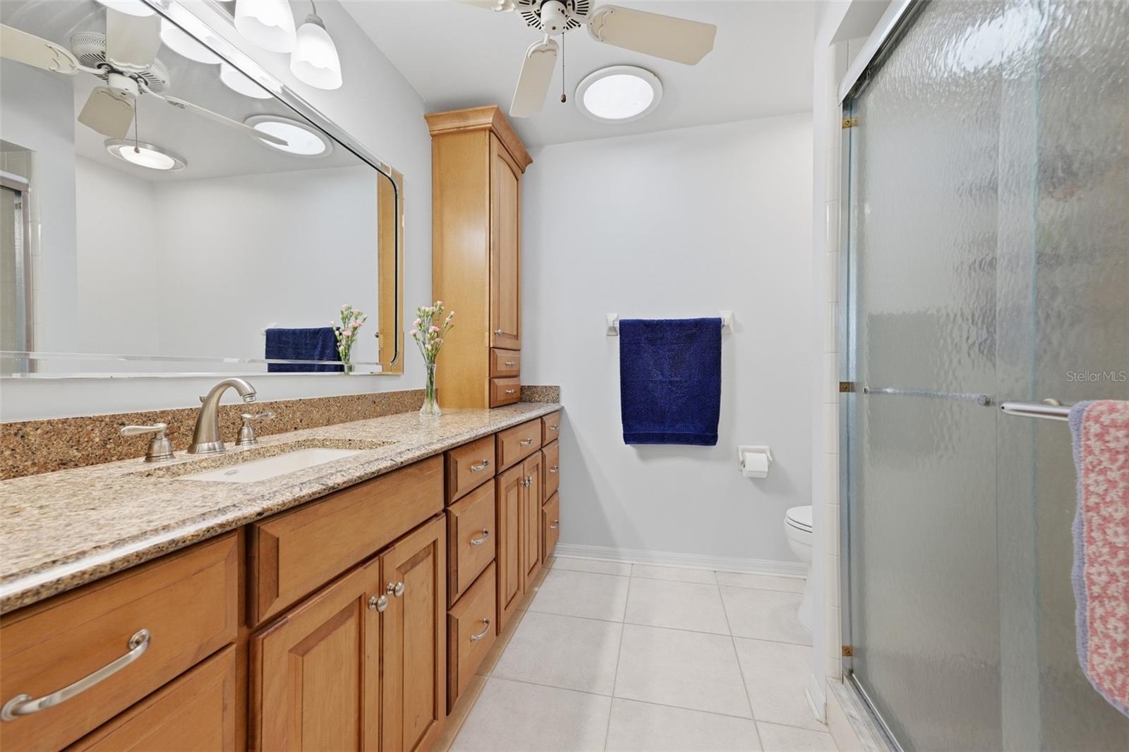 1803 NEW BEDFORD DR — photo 33