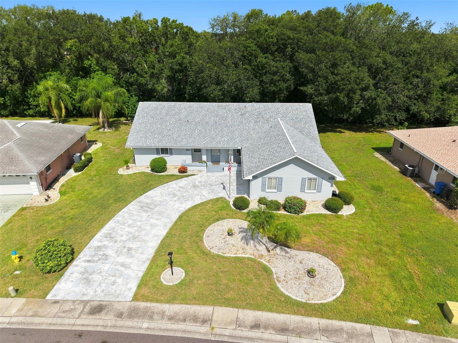1803 NEW BEDFORD DR — photo 11