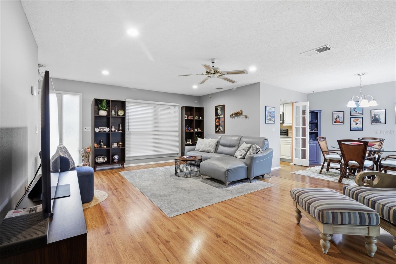 3191 GLEN ELYN BLVD #4 — photo 5