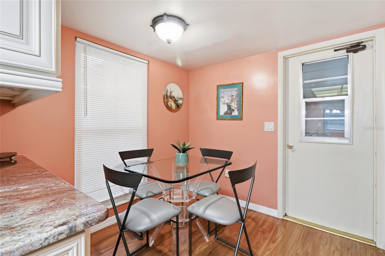 3191 GLEN ELYN BLVD #4 — photo 9
