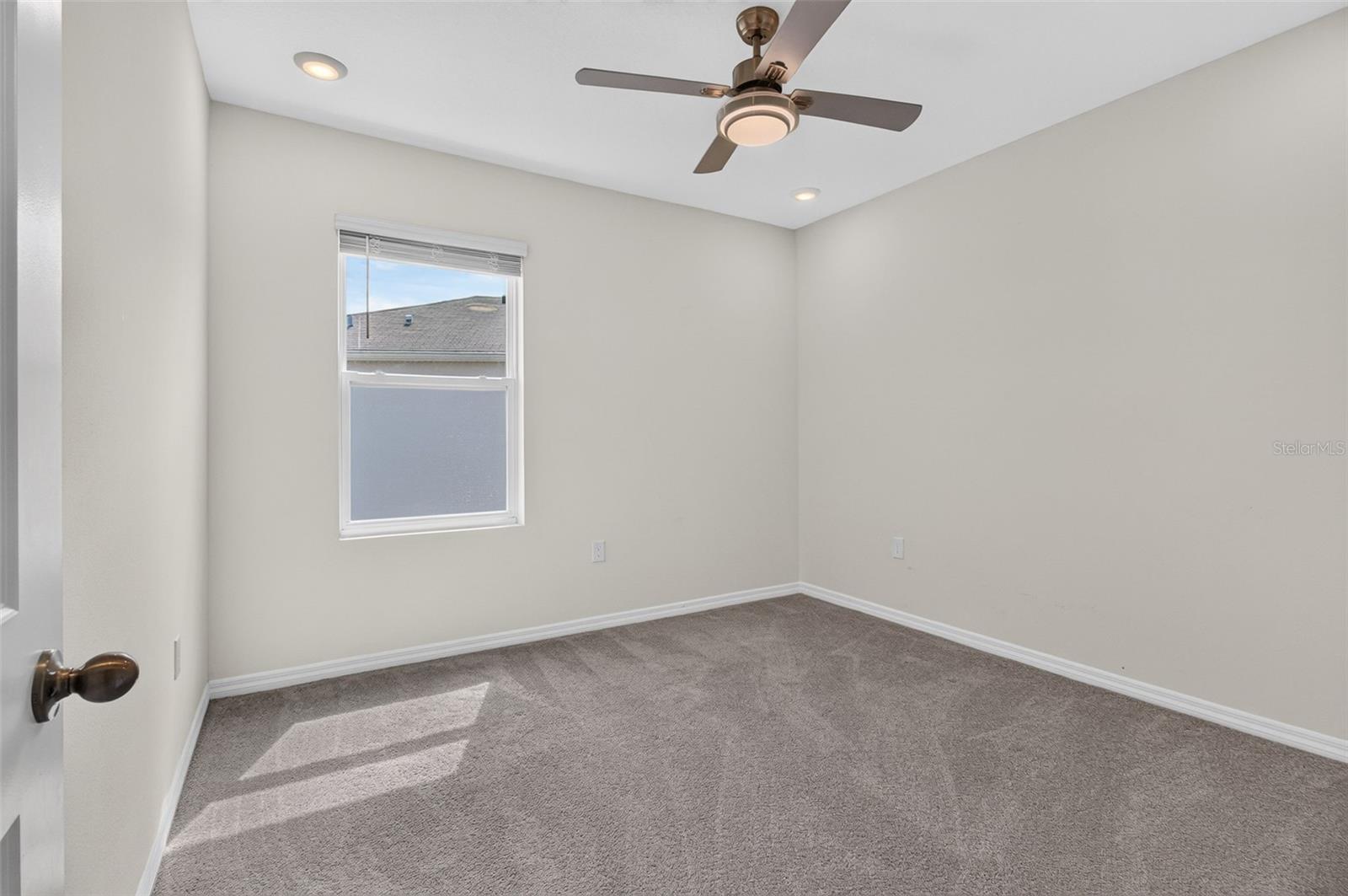 8358 HARDY BAY LOOP — photo 32