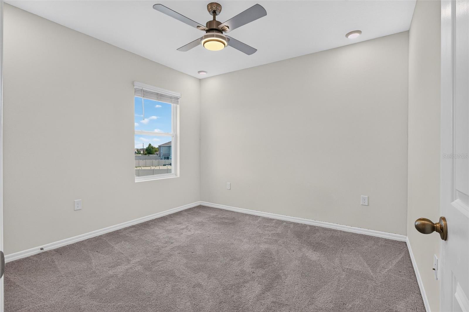 8358 HARDY BAY LOOP — photo 31