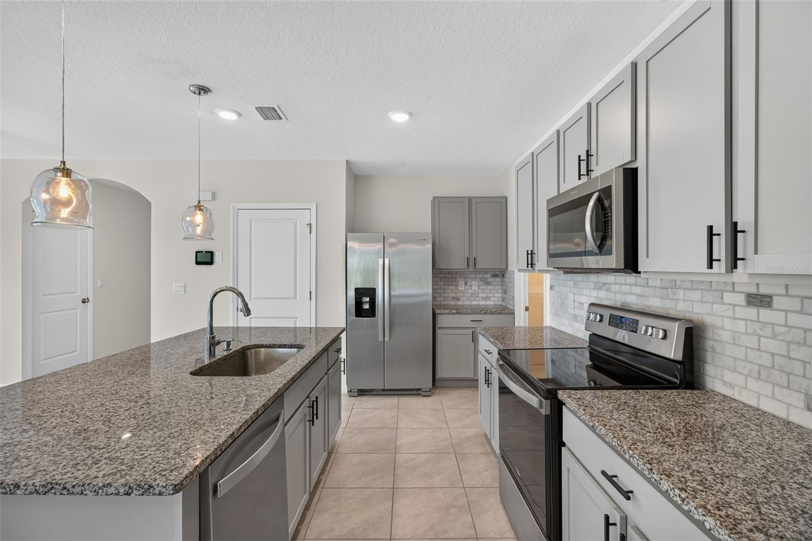 8358 HARDY BAY LOOP — photo 14