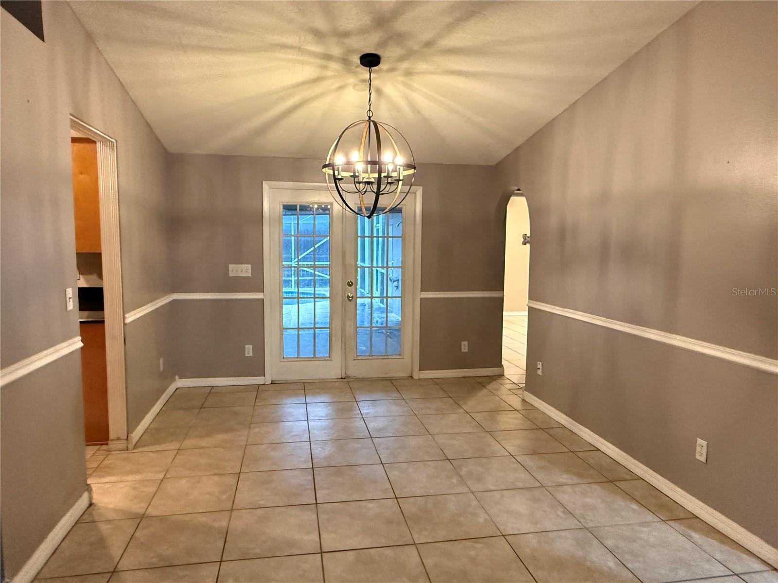 5521 REDHAWK DR — photo 11