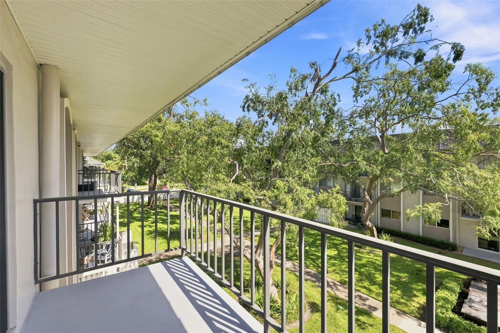 4606 W GRAY ST #301 — photo 10
