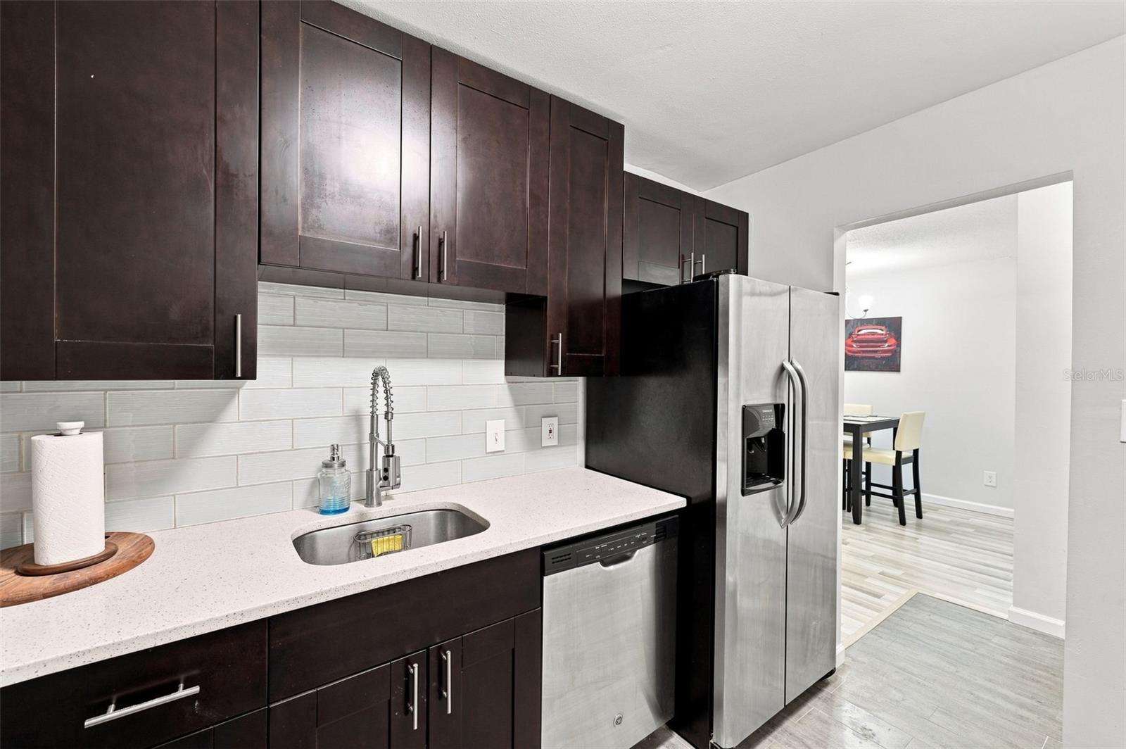 4606 W GRAY ST #301 — photo 13