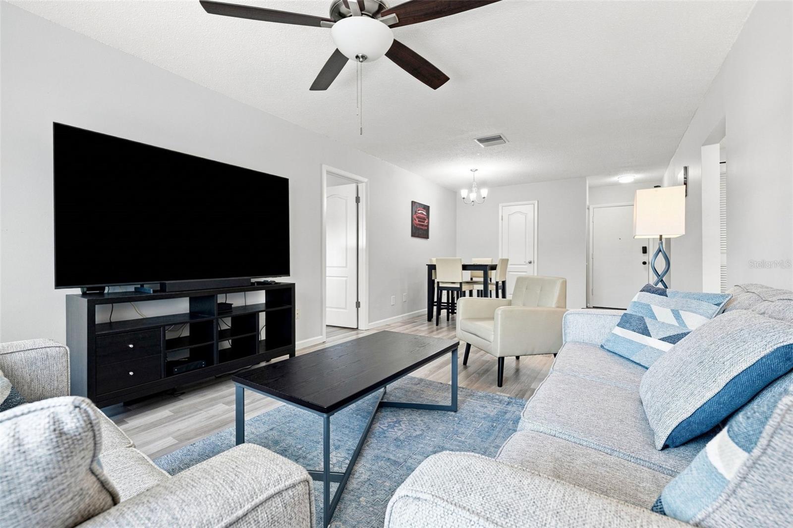 4606 W GRAY ST #301 — photo 6