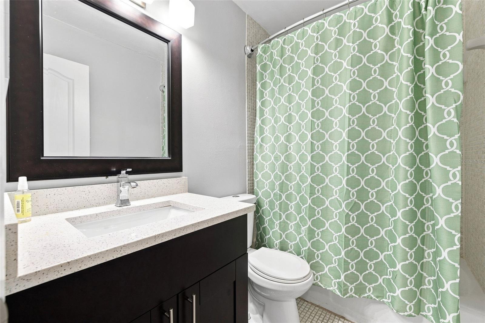 4606 W GRAY ST #301 — photo 16
