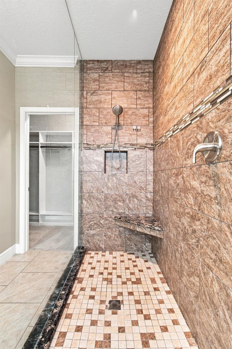 12515 BASSBROOK LN — photo 37