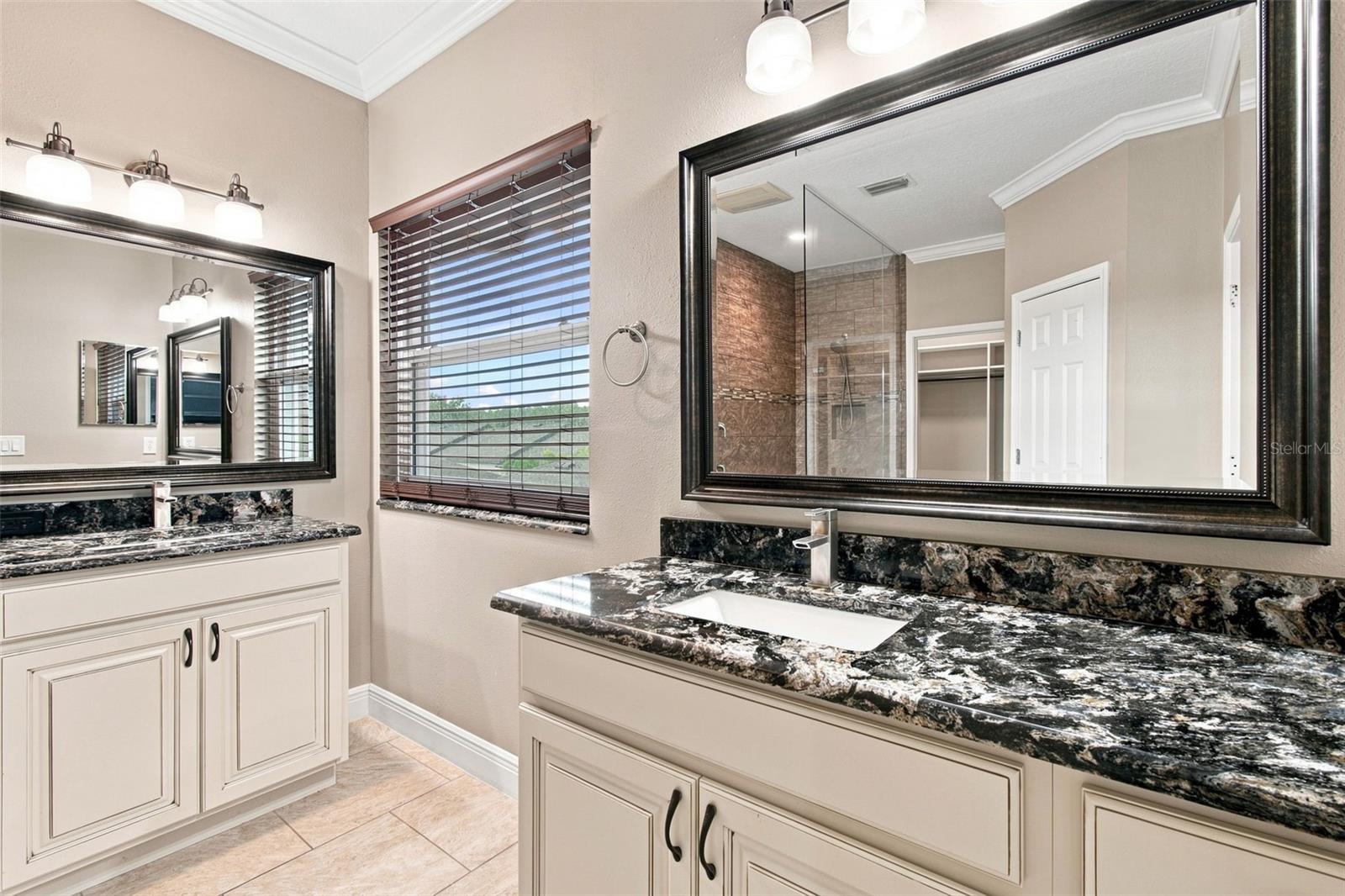 12515 BASSBROOK LN — photo 36
