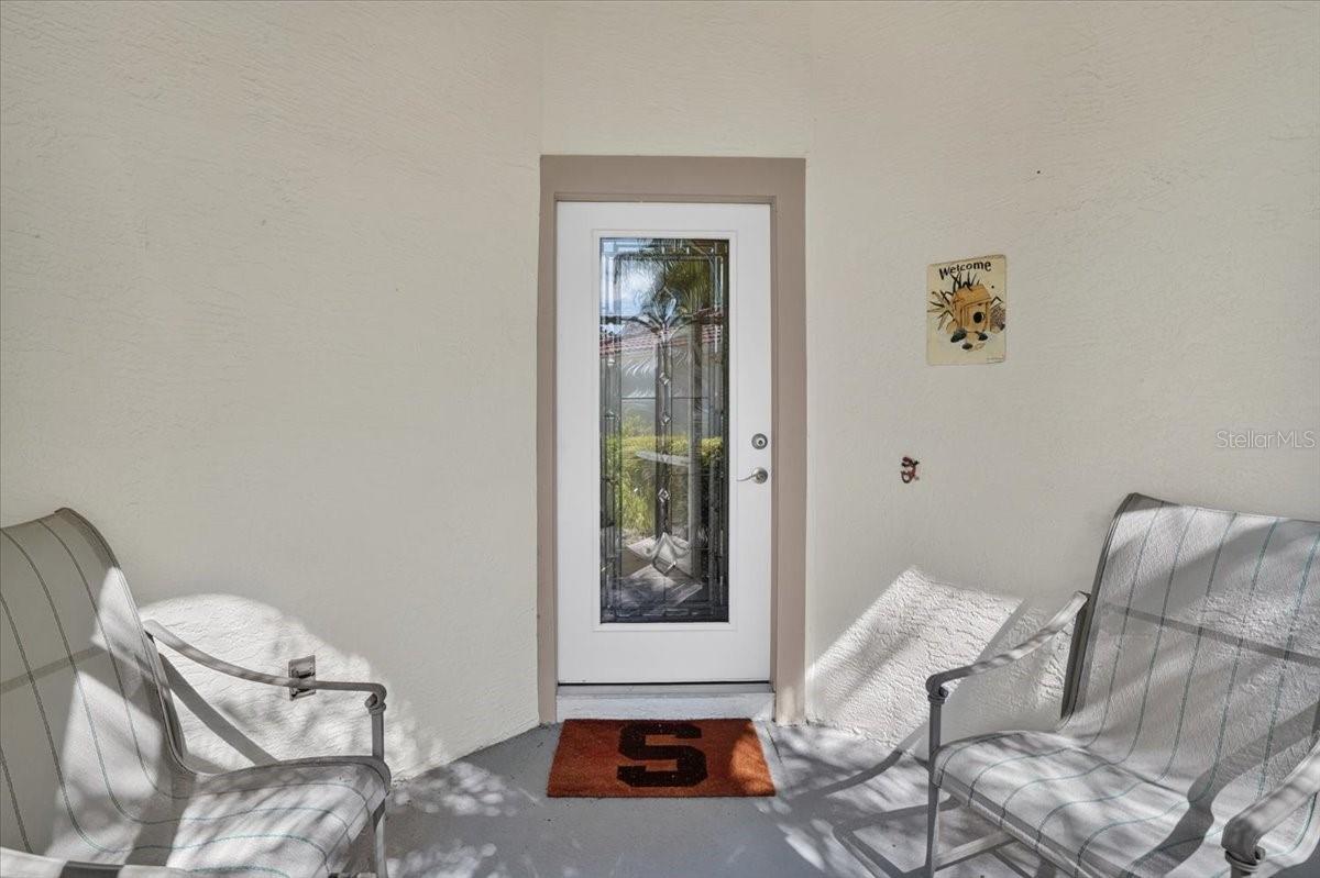 7165 MELROSE PL — photo 7