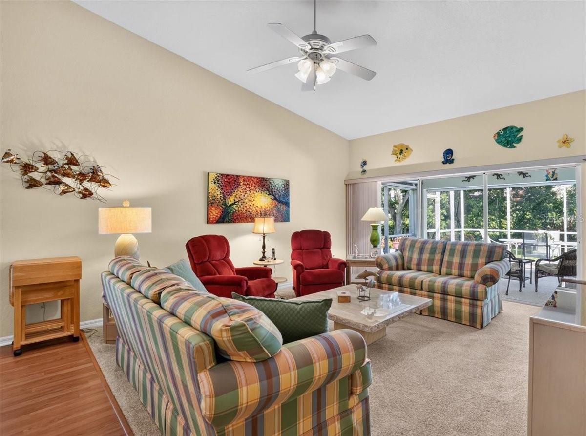 7165 MELROSE PL — photo 25
