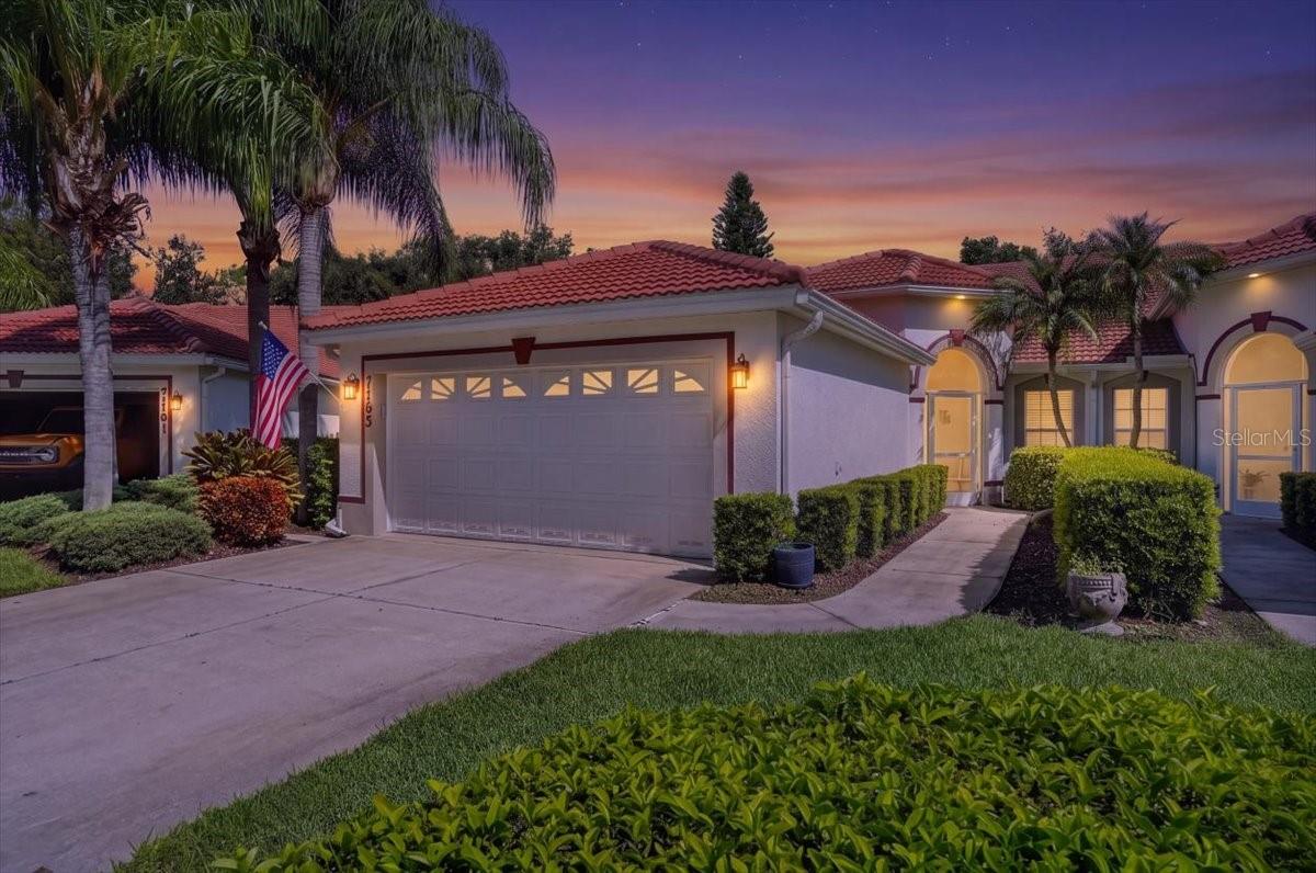 7165 MELROSE PL — photo 2