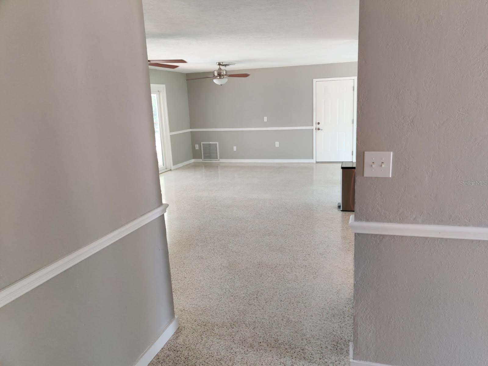 4331 POMPANO LN — photo 10