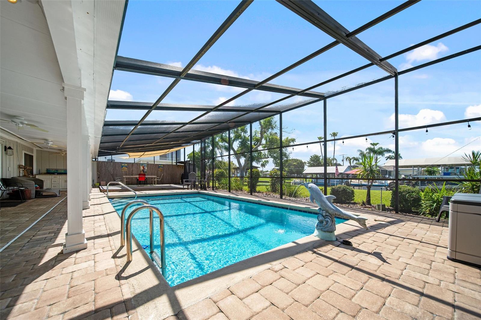 4331 POMPANO LN — photo 39