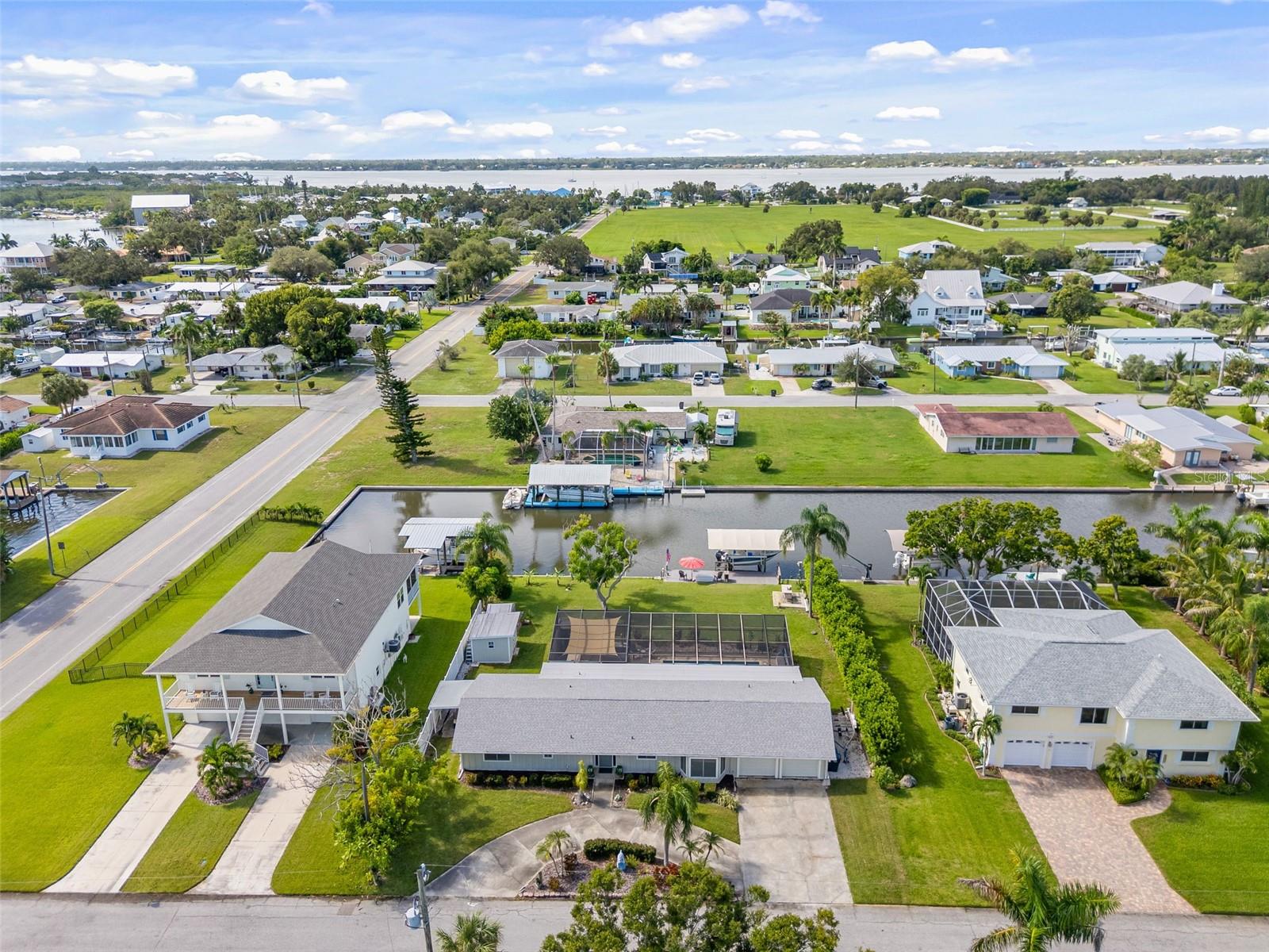 4331 POMPANO LN — photo 53