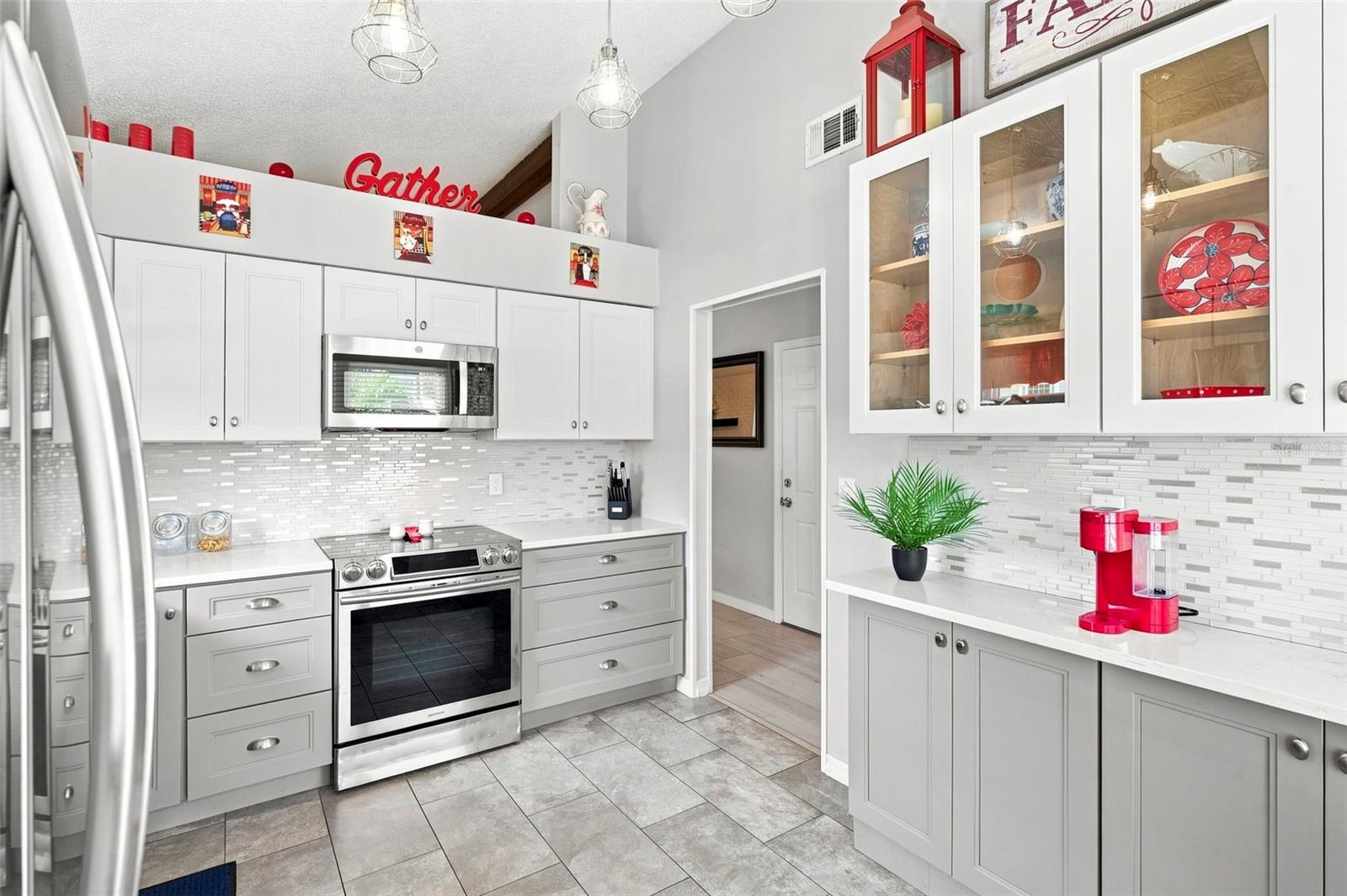 2234 SPRINGFLOWER DR. — photo 10