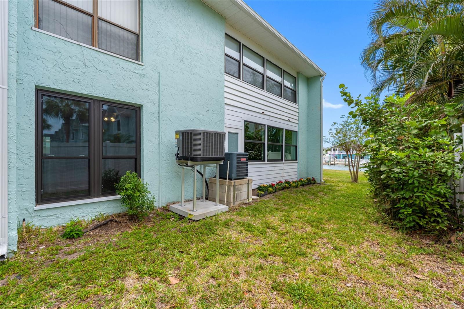 Home in INDIAN ROCKS BEACH — photo 18
