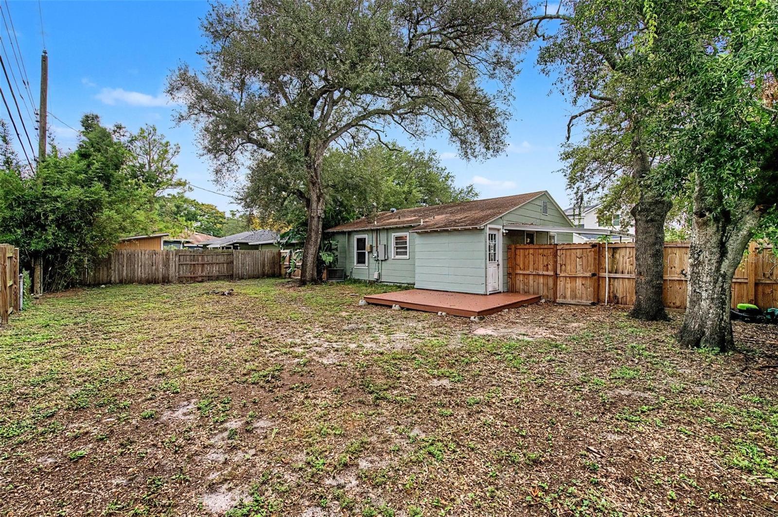 3208 W HARTNETT AVE — photo 28