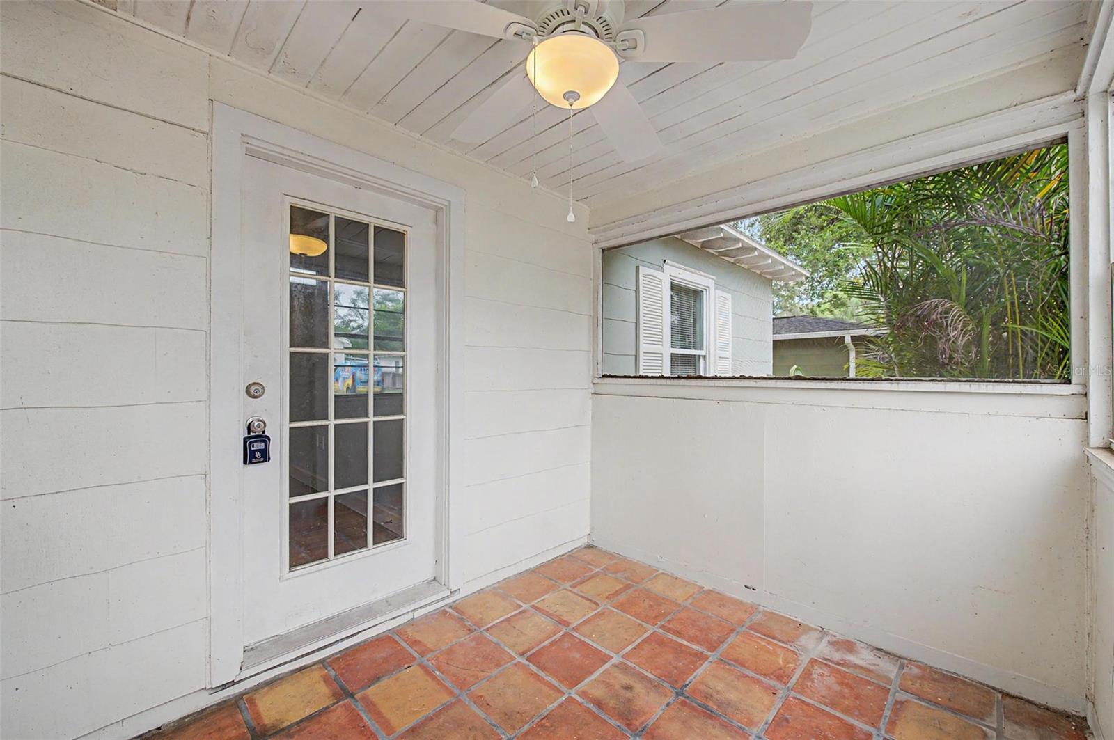3208 W HARTNETT AVE — photo 34