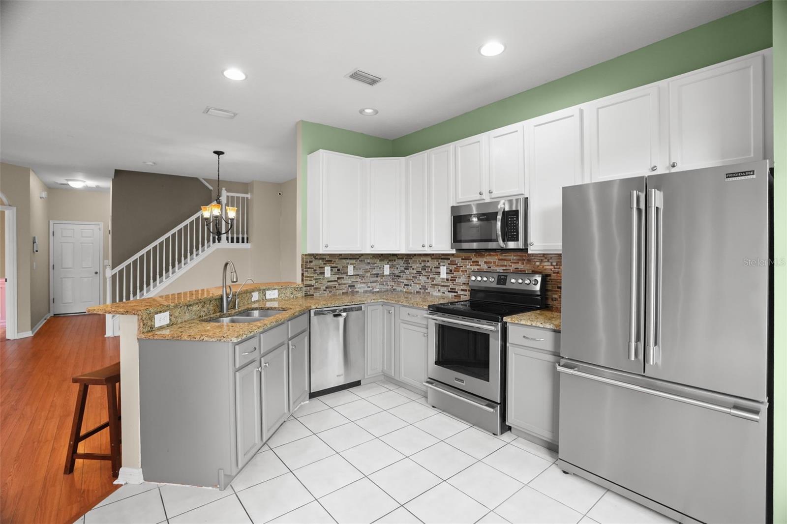 14020 WATERVILLE CIR — photo 19