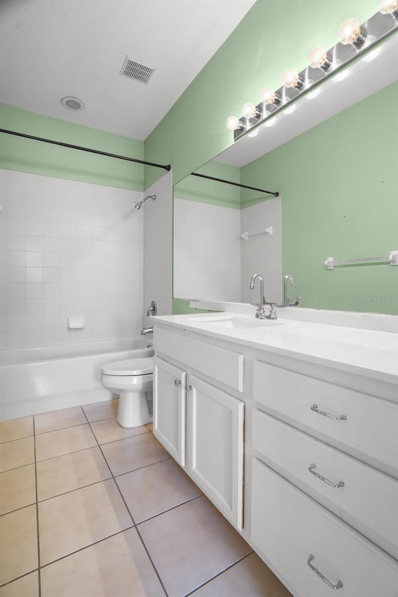 14020 WATERVILLE CIR — photo 34