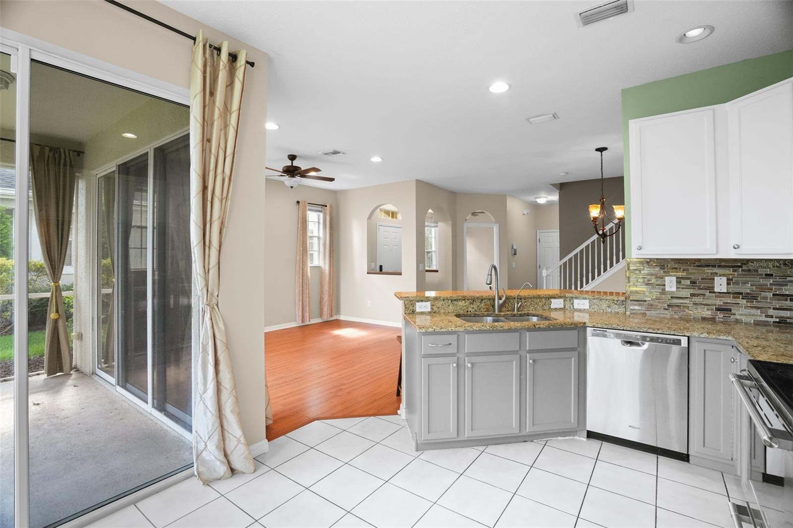 14020 WATERVILLE CIR — photo 20