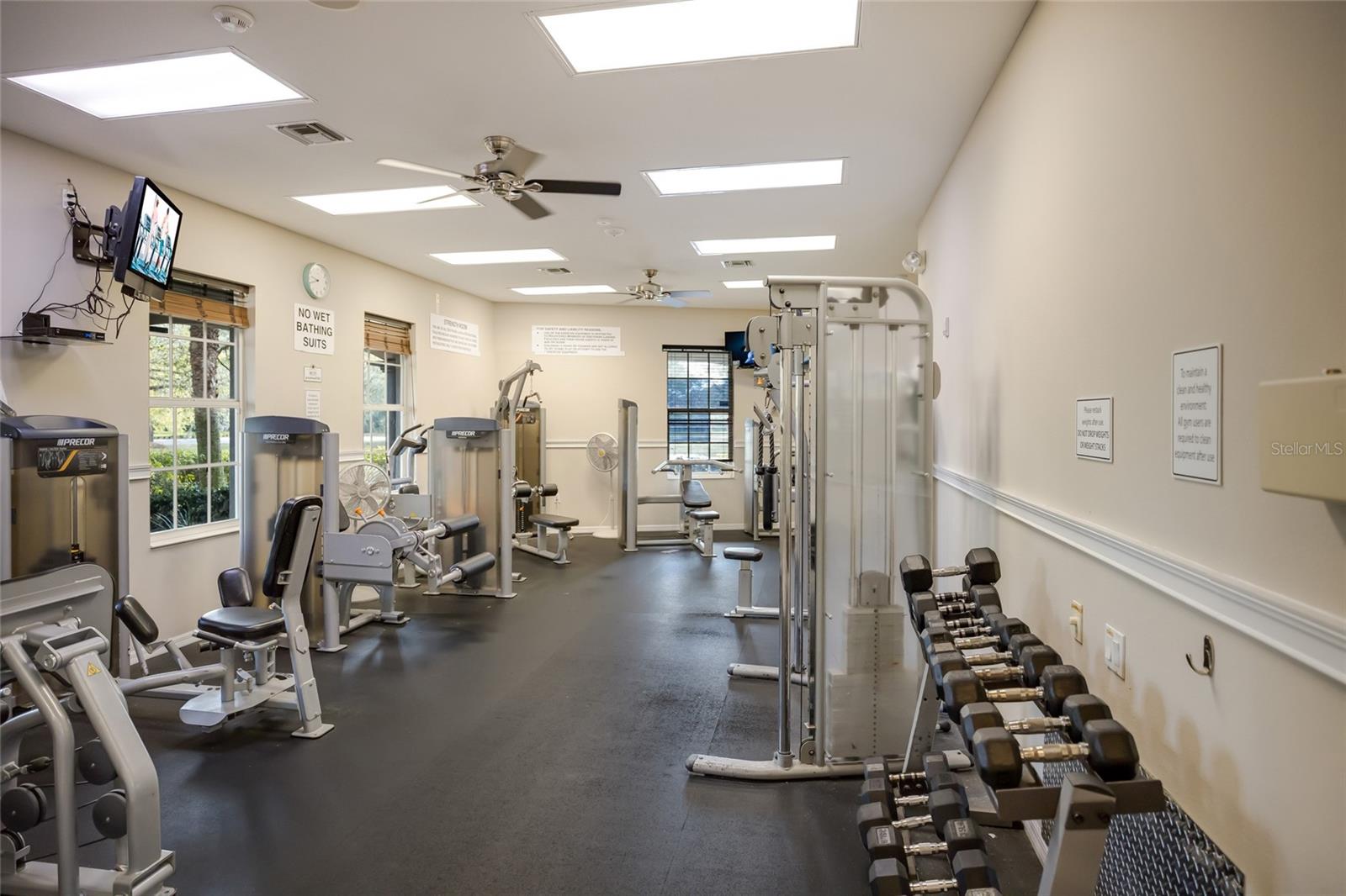 248 DAHLIA CT — photo 49