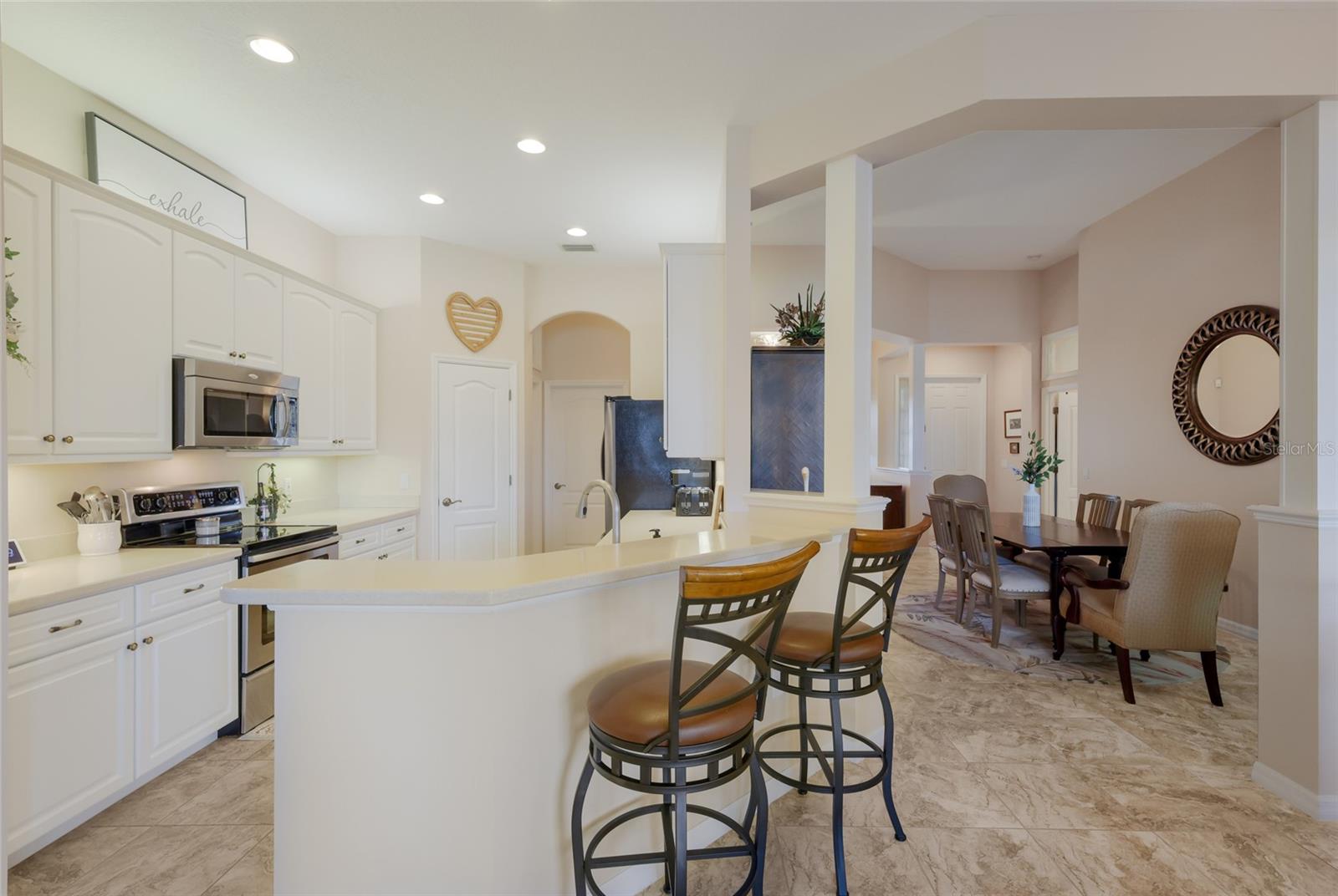 248 DAHLIA CT — photo 15