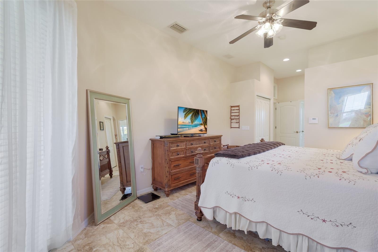248 DAHLIA CT — photo 20